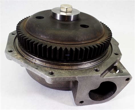 cat c15 water pump